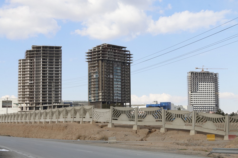 towers ( نمایی از برج ها )  iran complex & largest shopping mall in the world