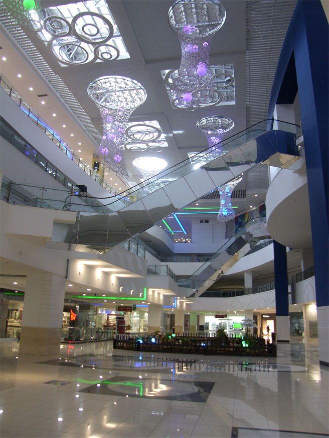 picture8 ( picture8 )  city center & largest shopping mall in the world